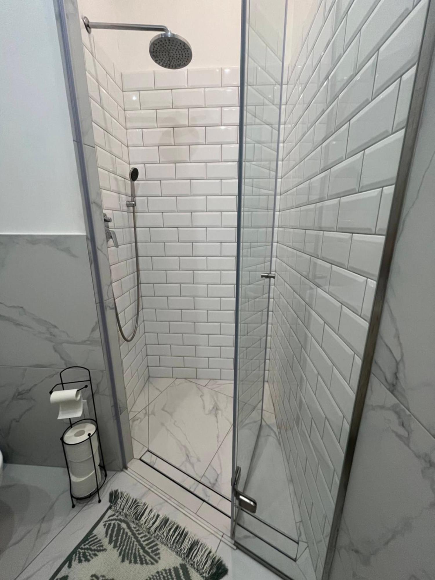 Larix Apartman Budapešť Exteriér fotografie