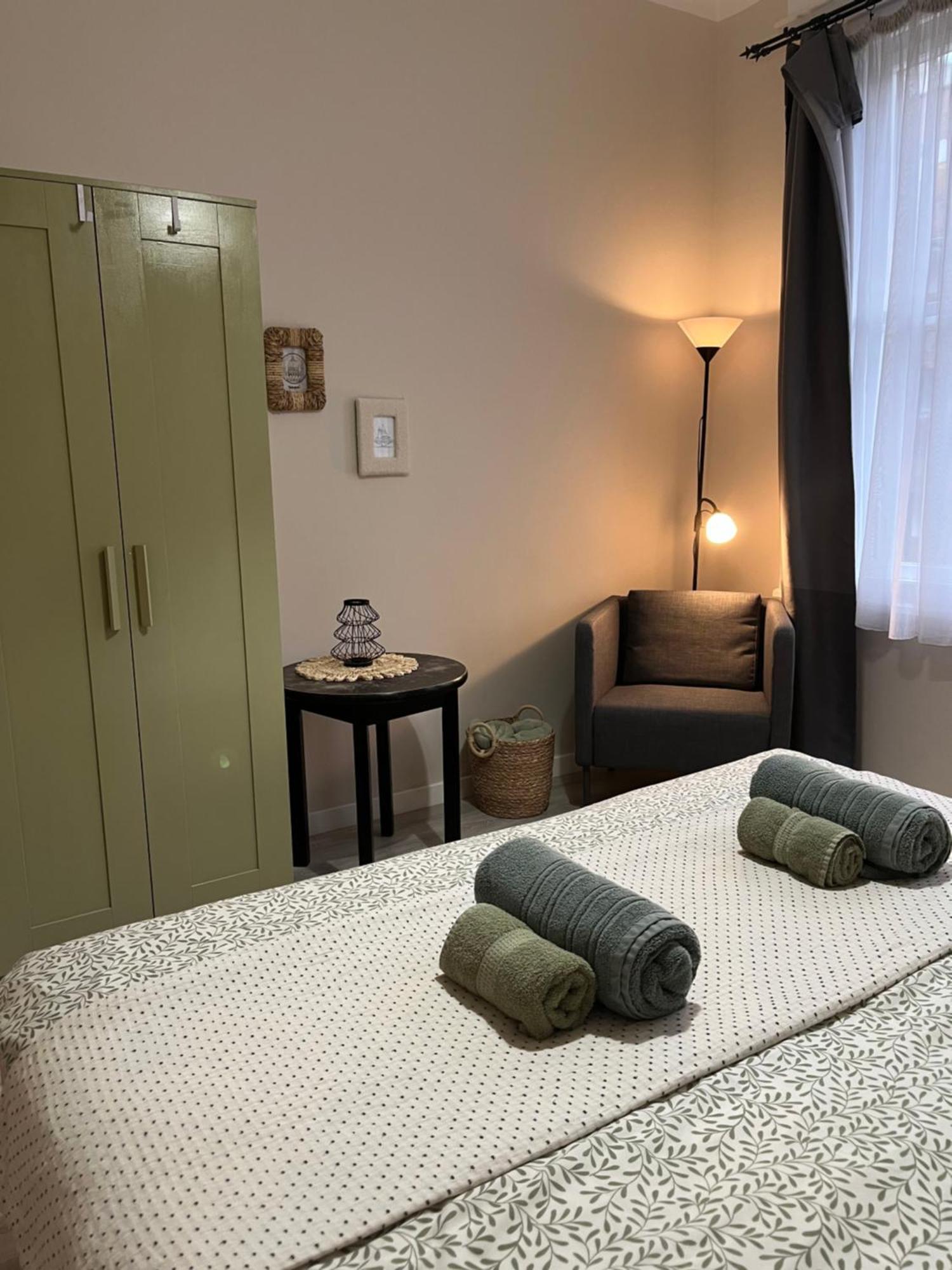 Larix Apartman Budapešť Exteriér fotografie